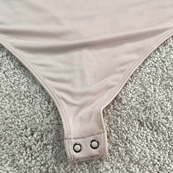 Express Body Contour Compression V-Neck Thong Bodysuit Blush Pink XL NEW - Picture 3 of 7